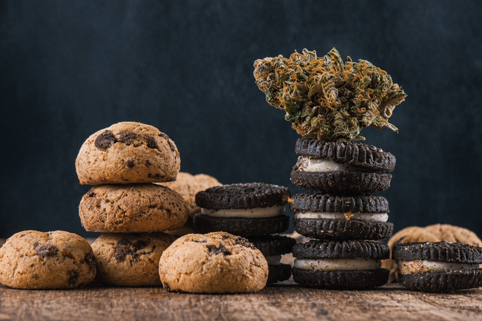 Delta 9 Cookies and Cream Chocolate